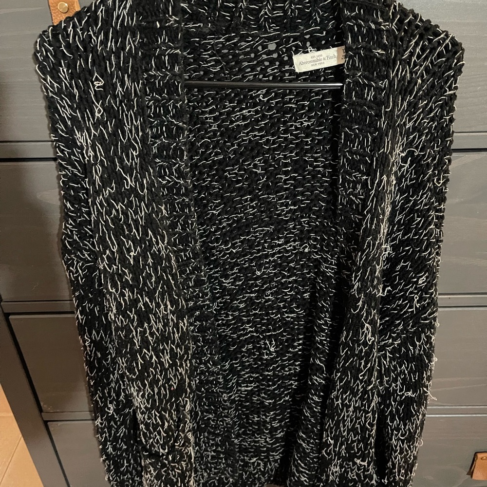 Abercrombie thick cardigan